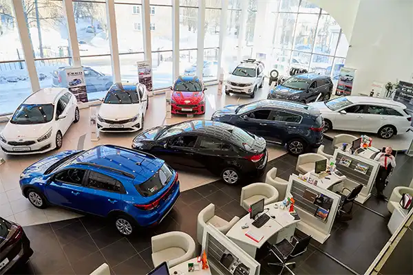 Auto Dealership Cleaning